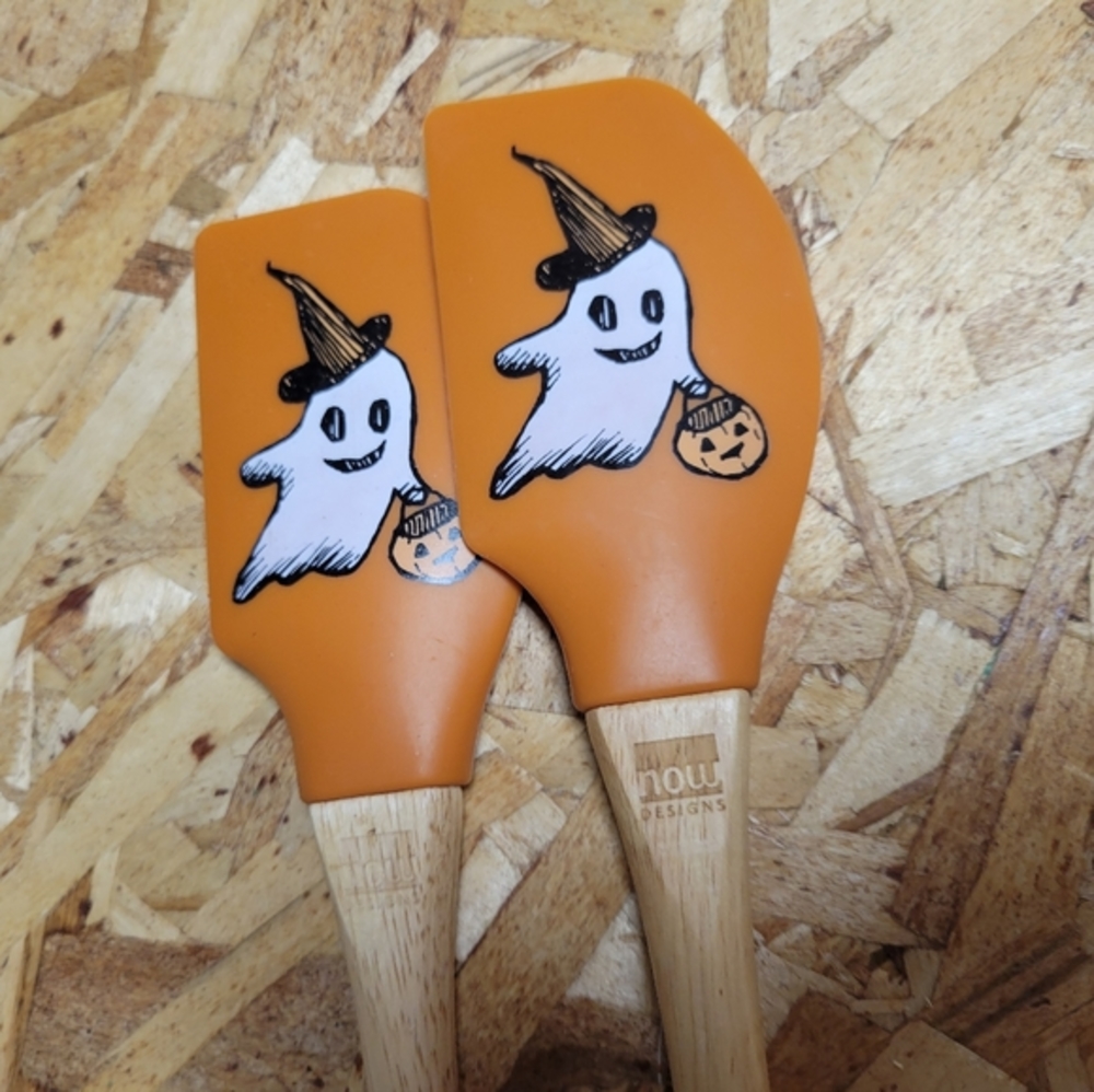 2 Halloween‎ Ghost Orange Silicone Spatulas NWT